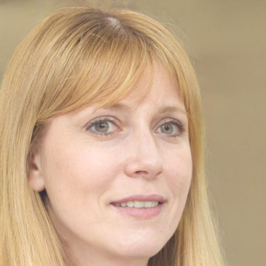 Elena Vasquez, Lead Financial Strategist